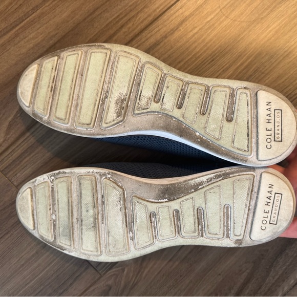 Cole Haan - Picture 4 of 6